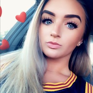 Meet your Posher, Raegan